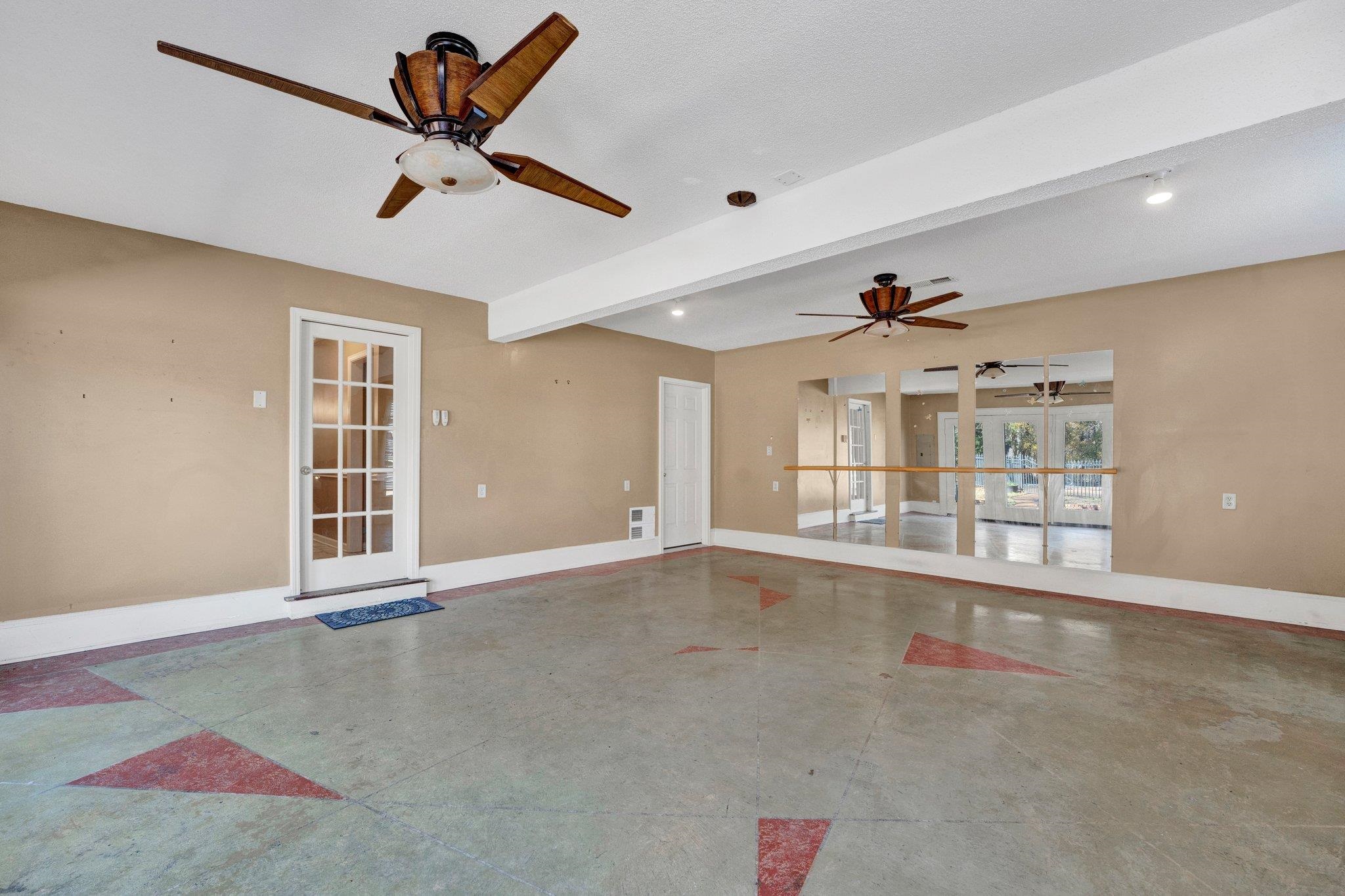 6150 RICKS RD