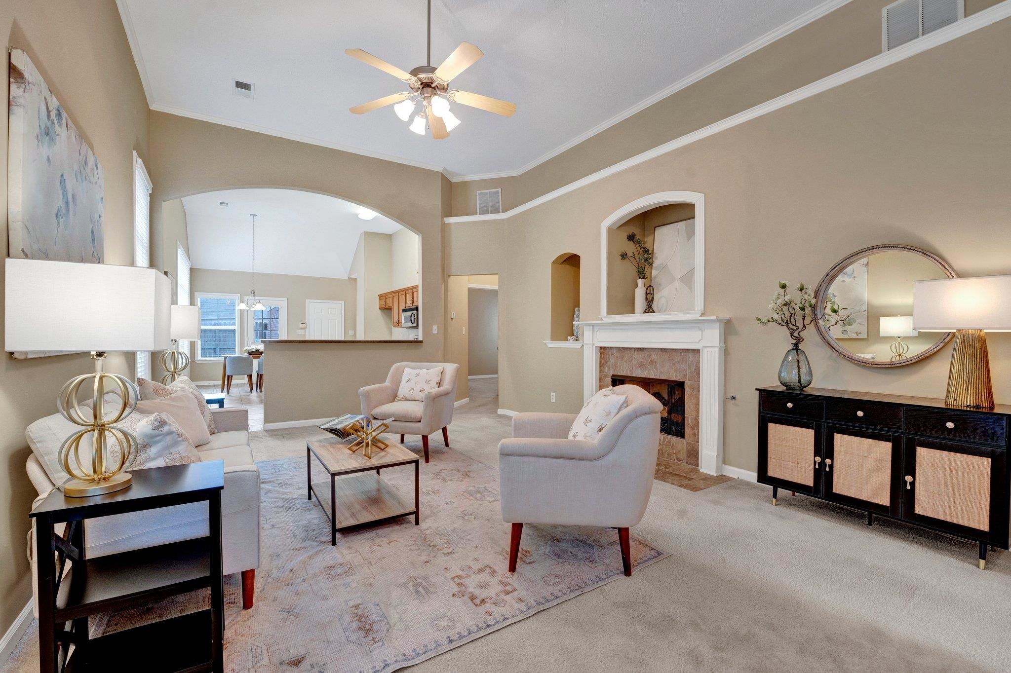9935 CHIVAS DR
