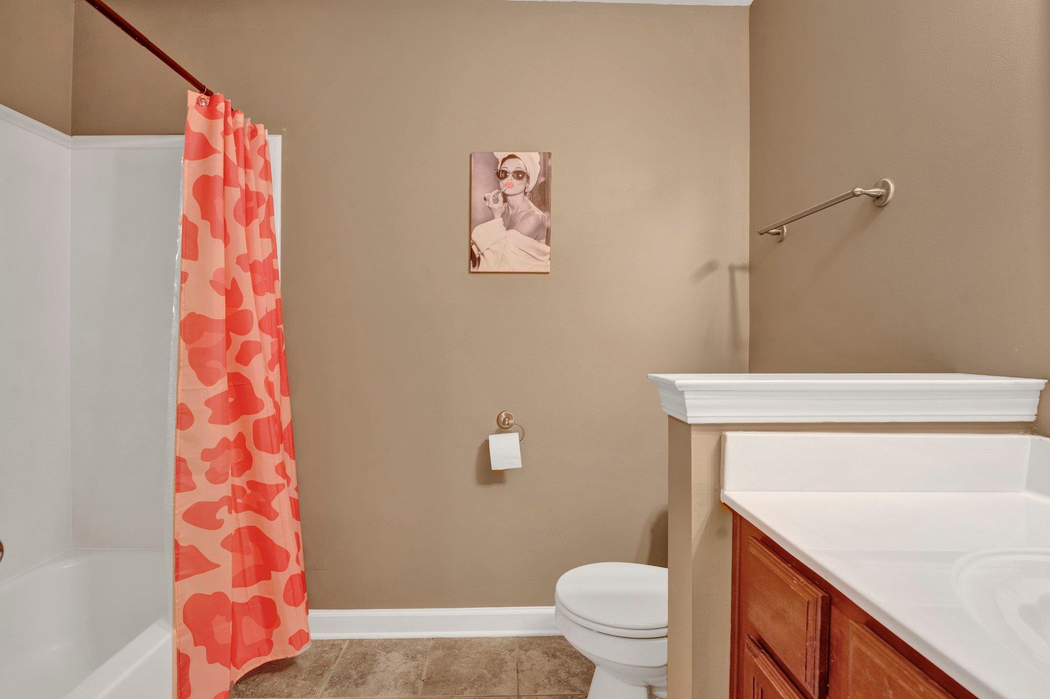 8886 VILLAGE CREEK DR