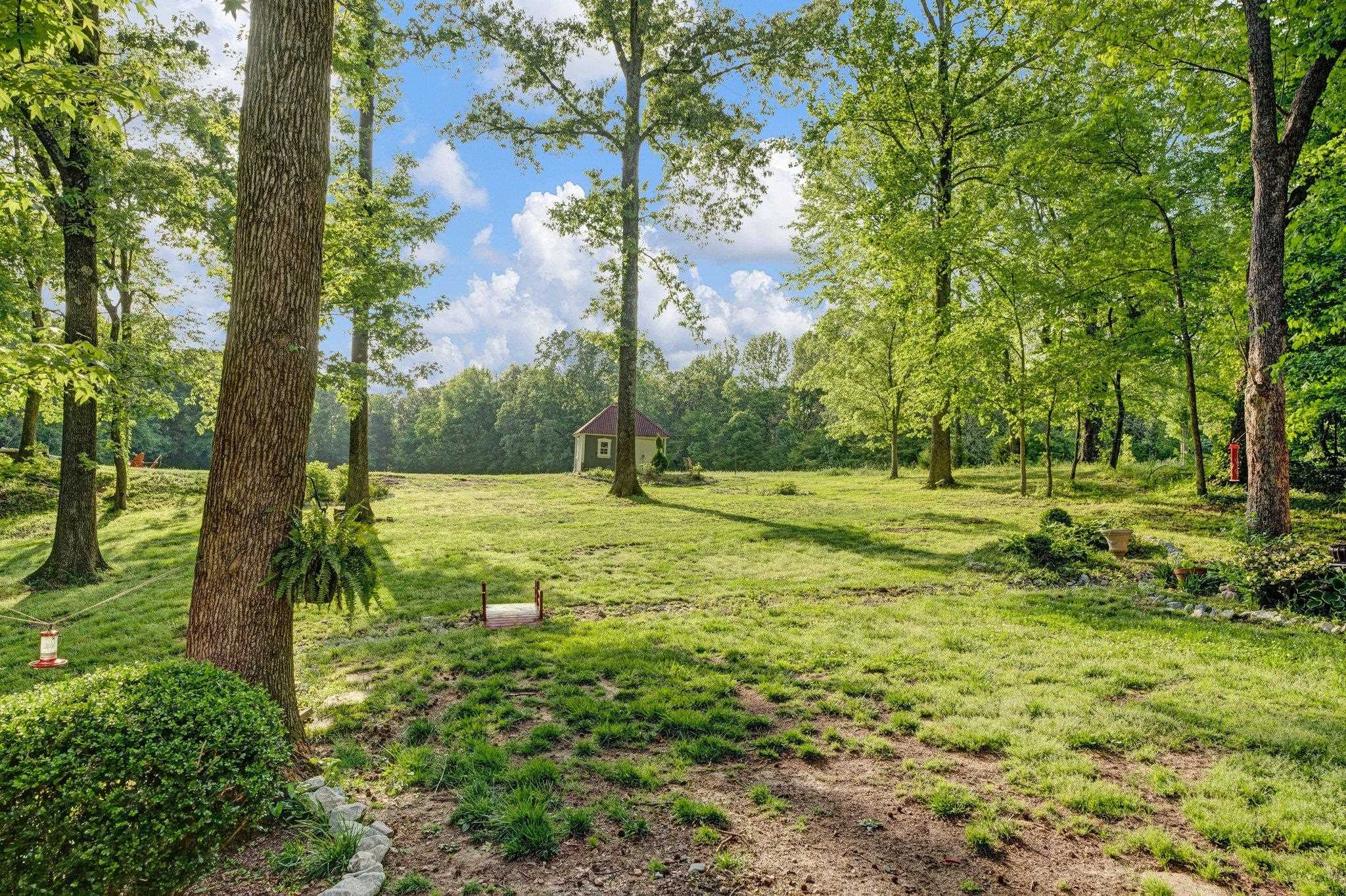 2261 INDIAN CREEK RD