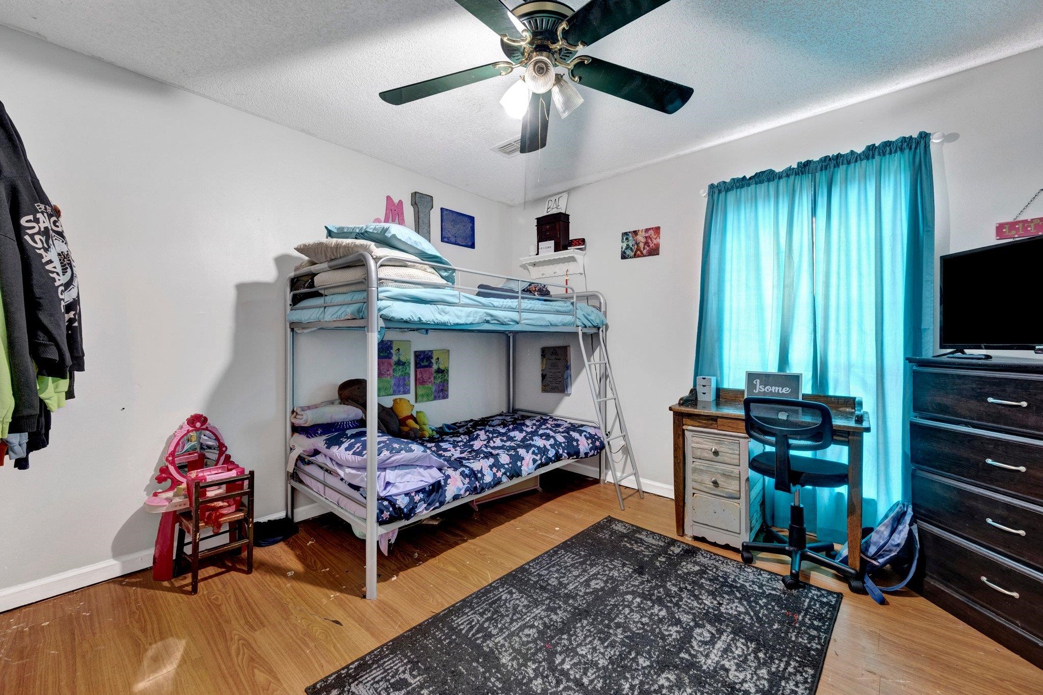 181 DONNA DR