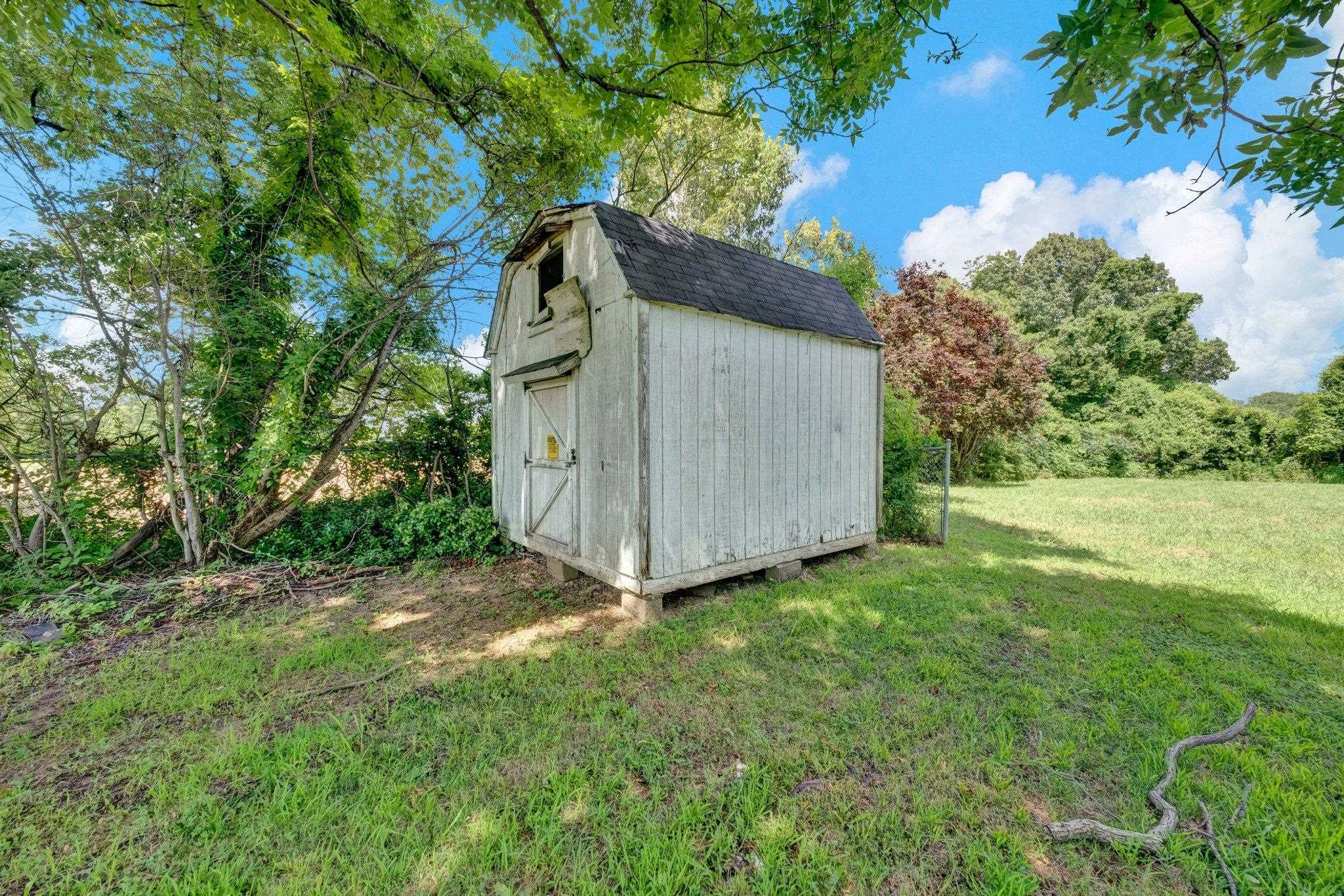 1202 BUCKSNORT RD