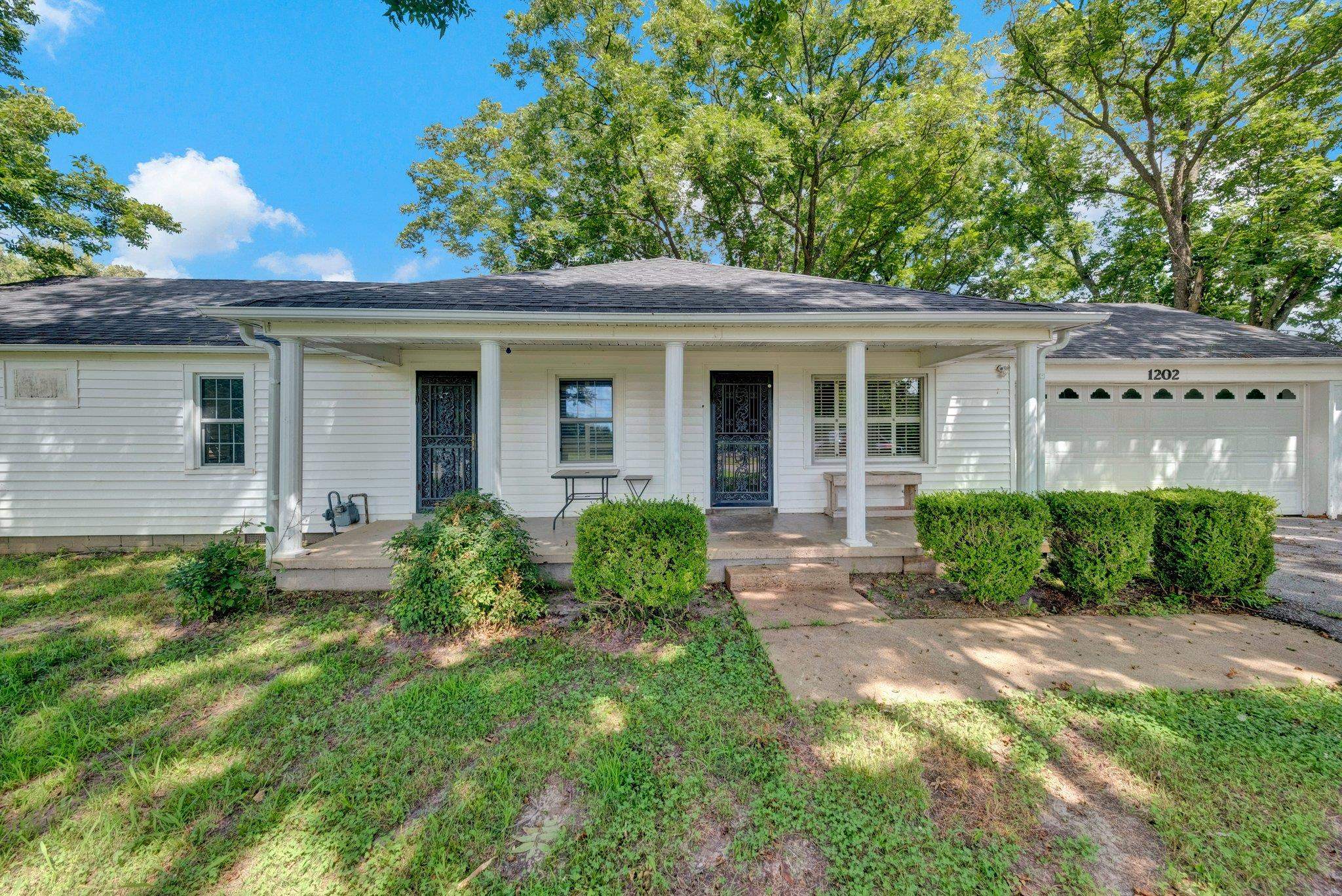 1202 BUCKSNORT RD