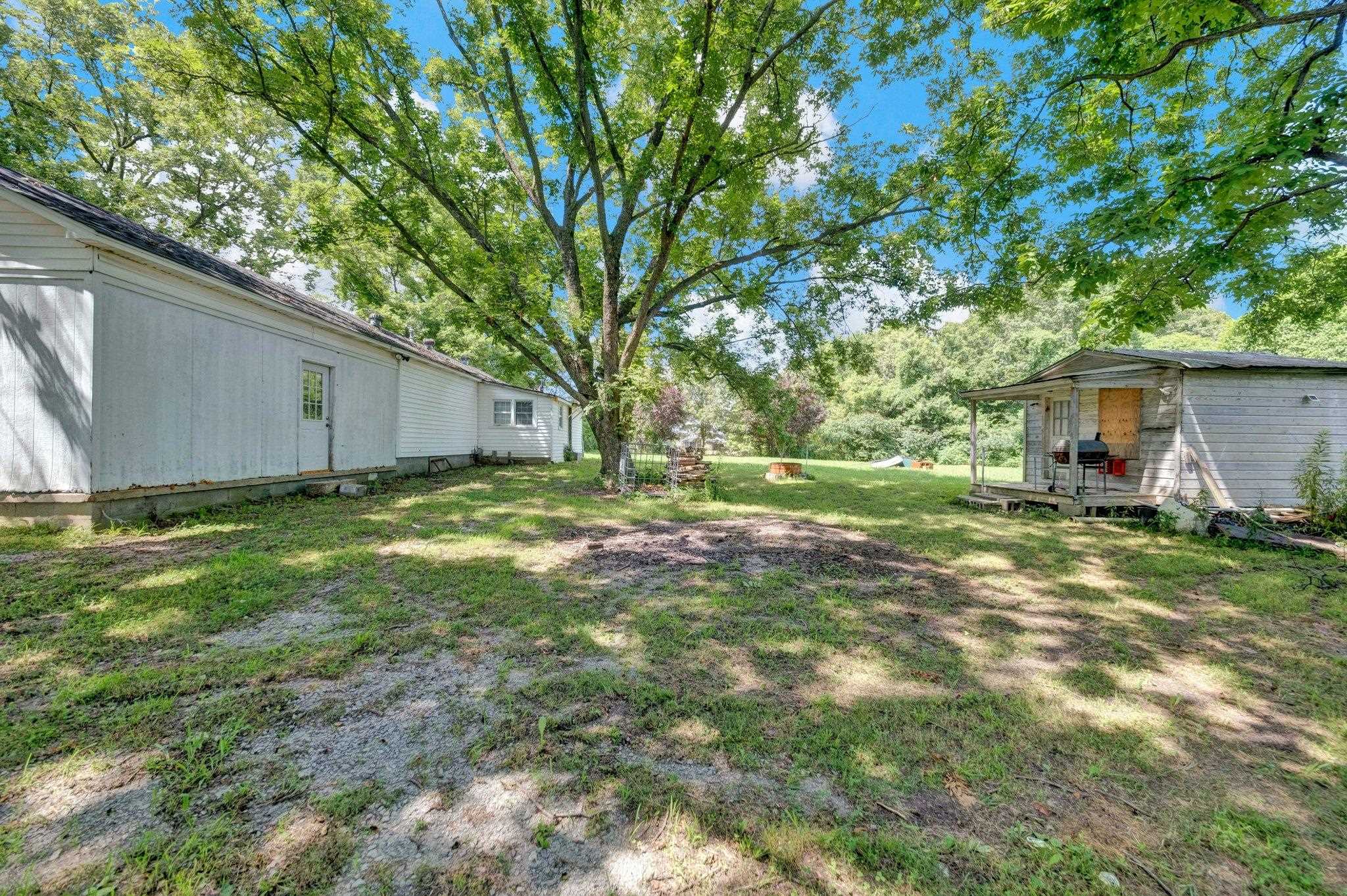 1202 BUCKSNORT RD