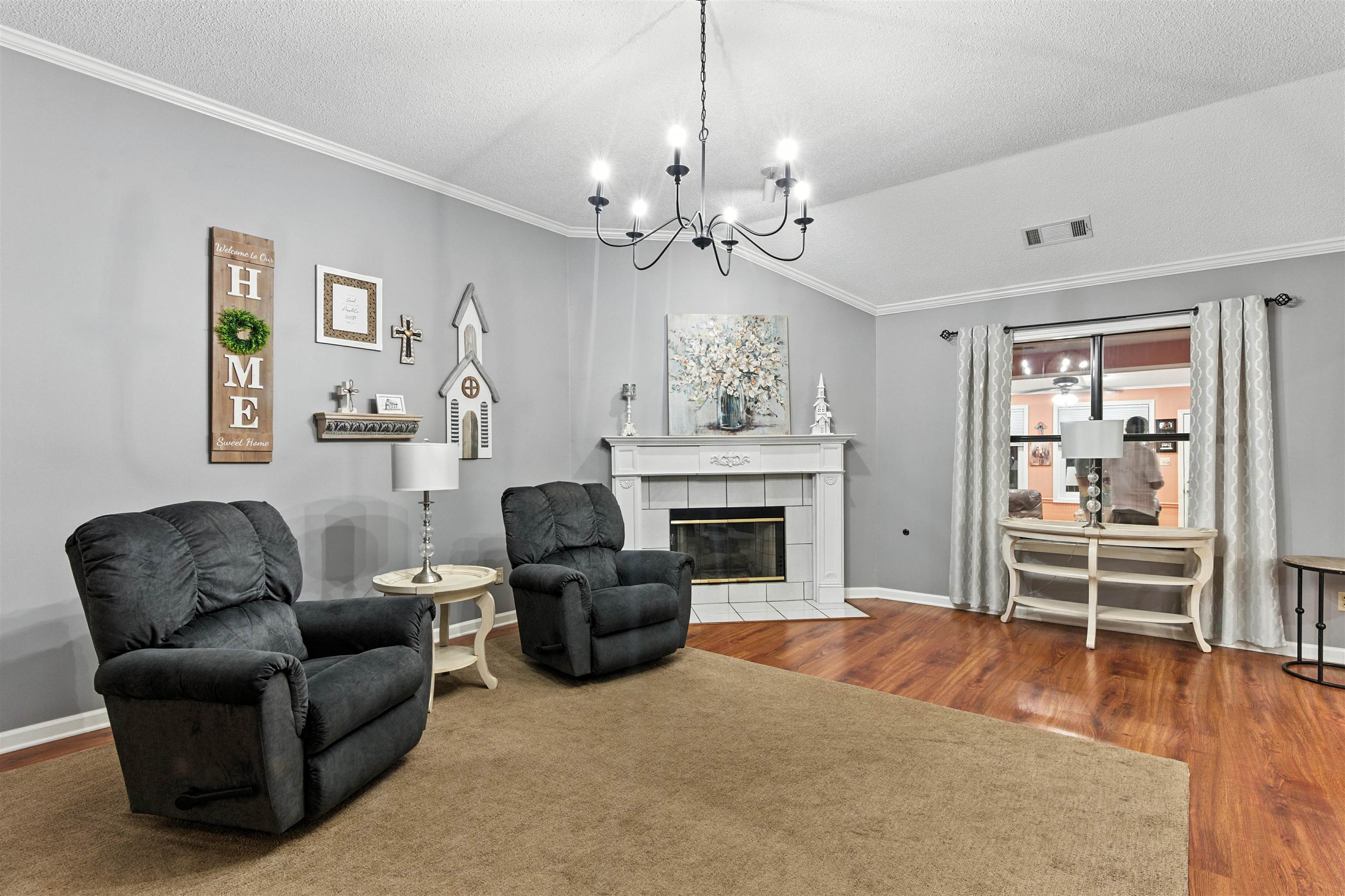 8665 BRUNSWICK RD