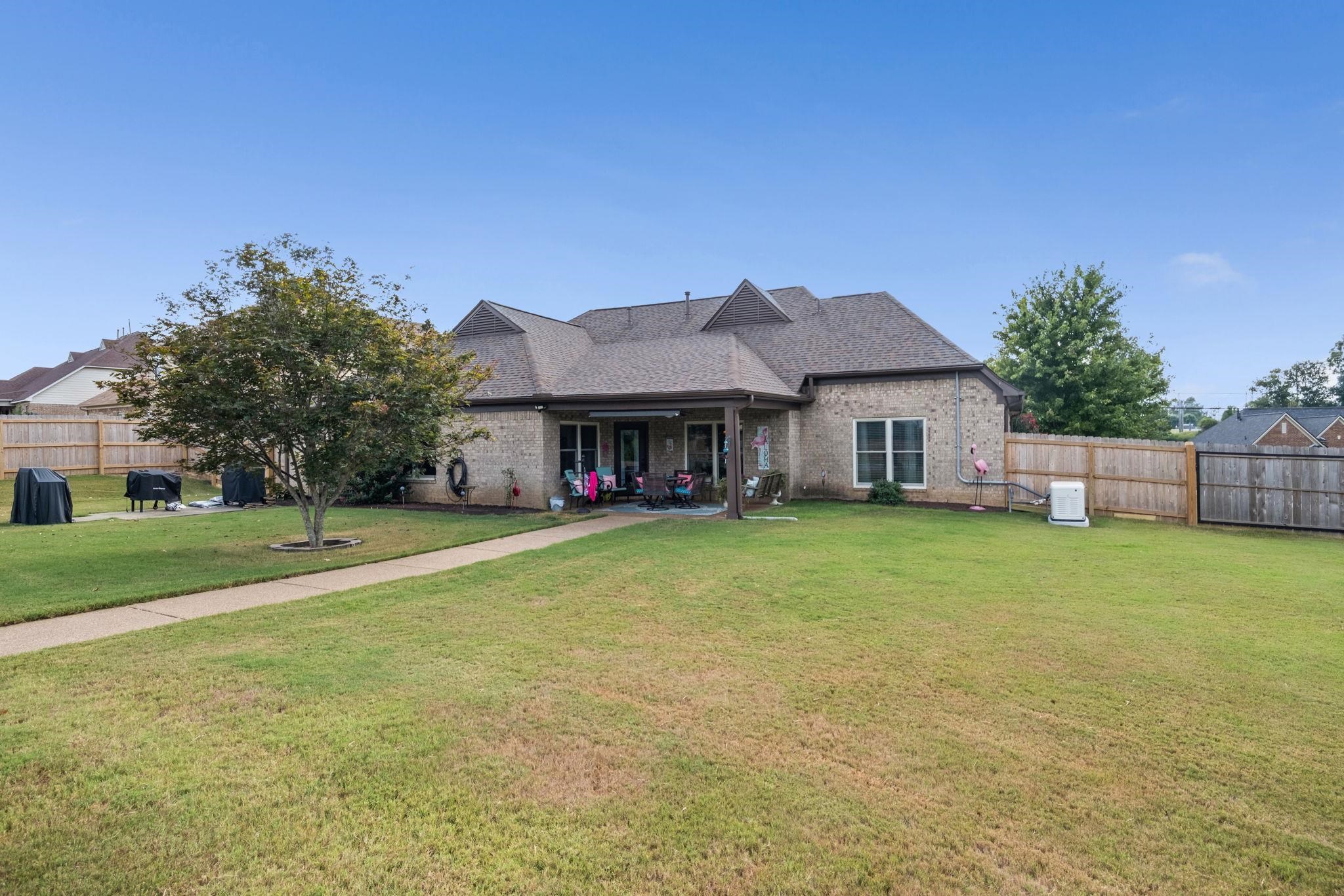 336 STERLING RIDGE DR