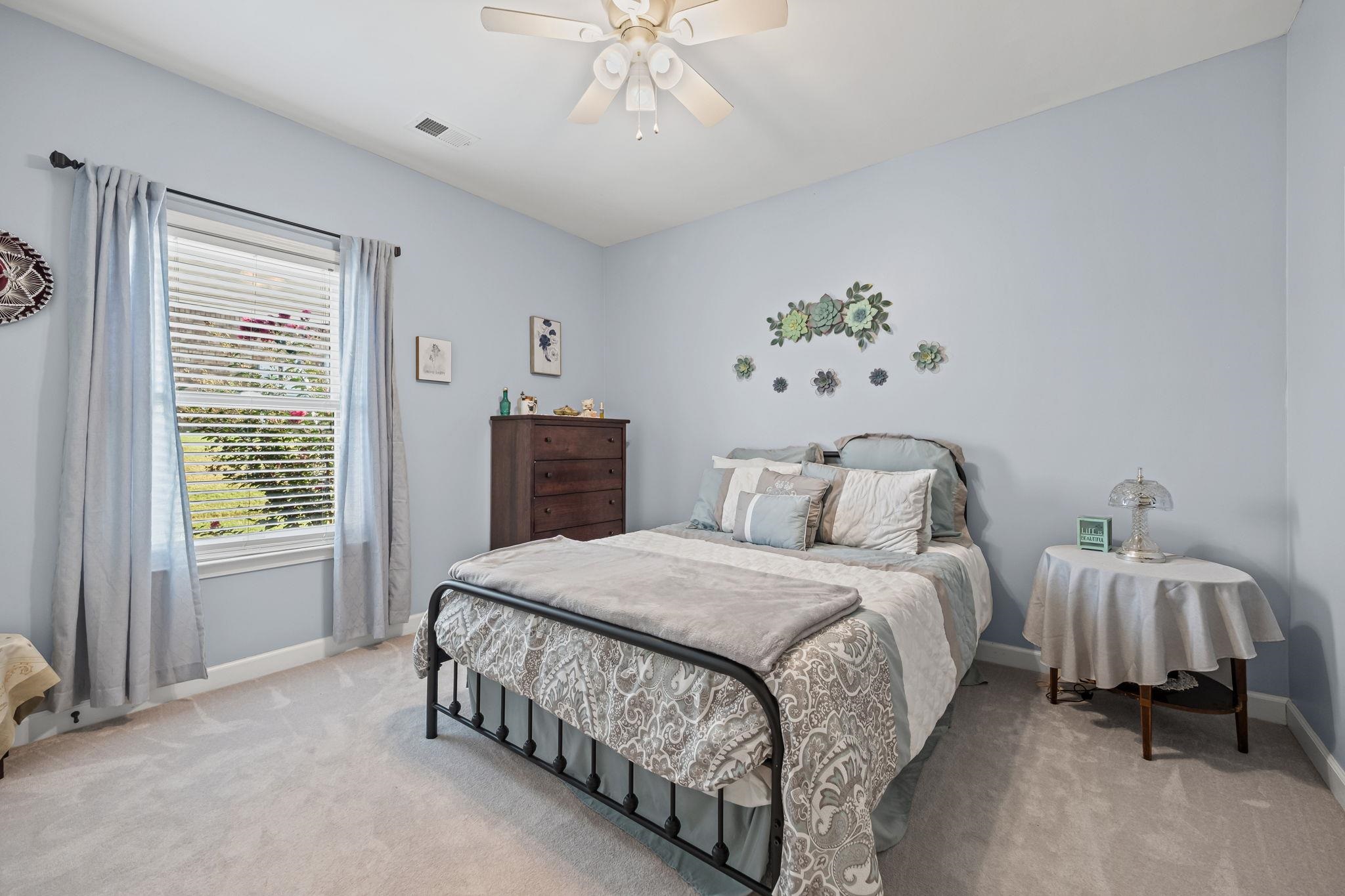 336 STERLING RIDGE DR