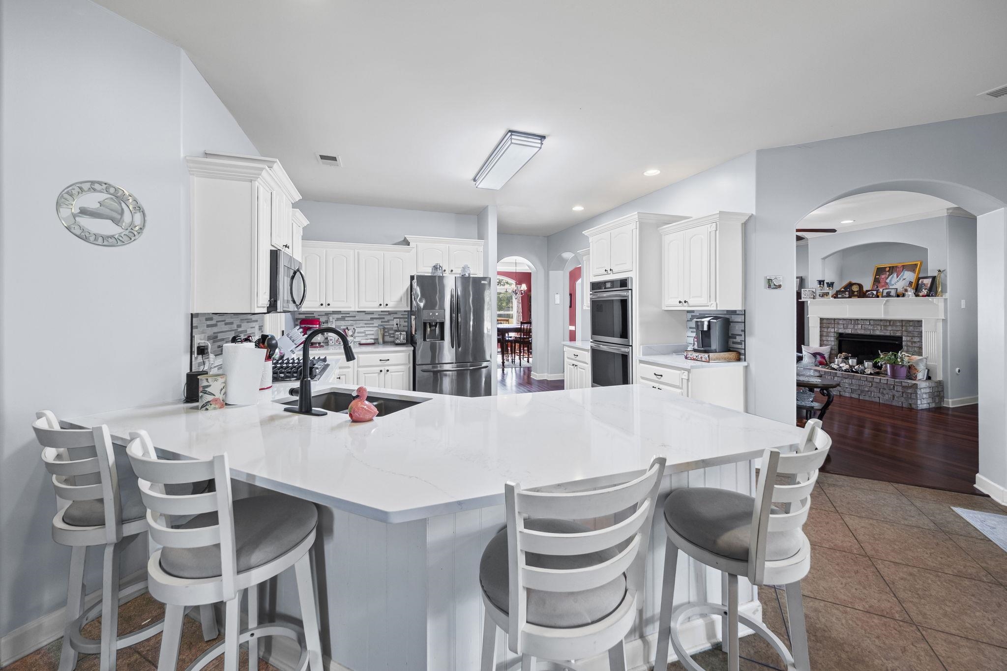 336 STERLING RIDGE DR