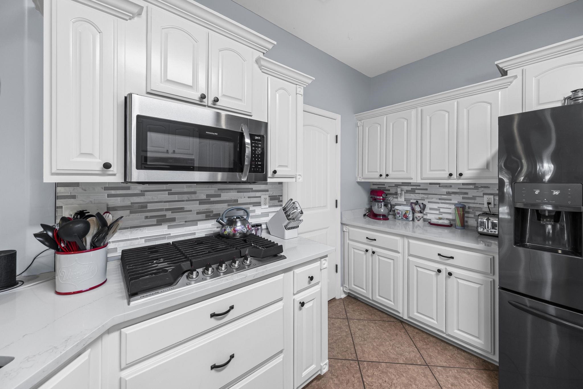 336 STERLING RIDGE DR
