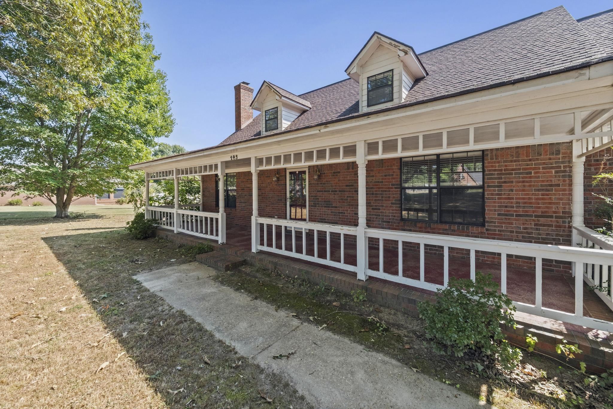 143 ASHLEY LN
