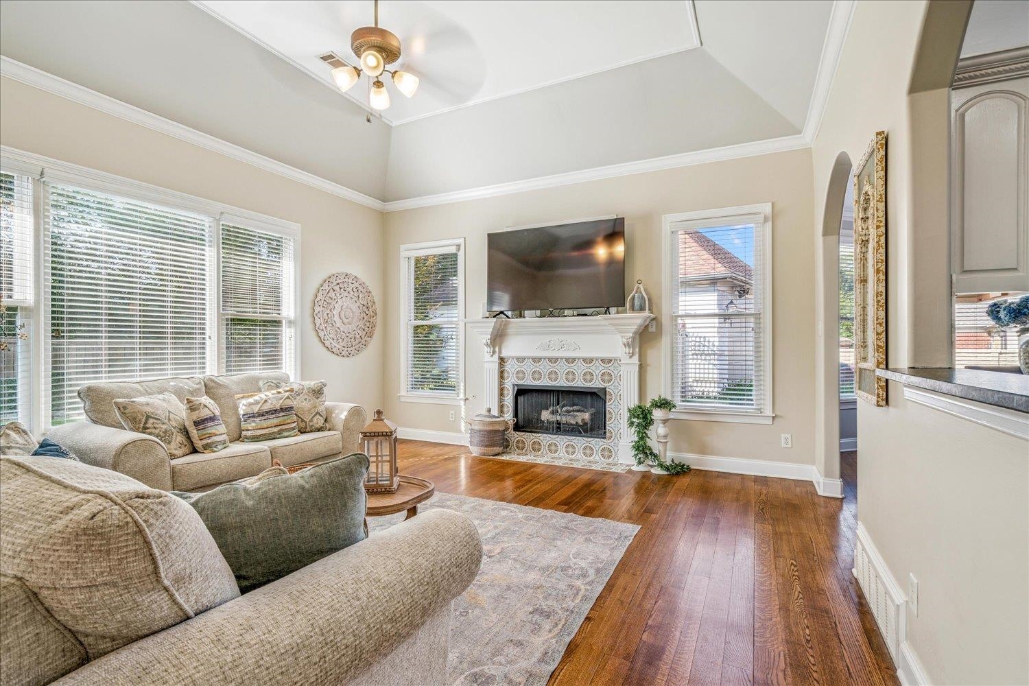 609 RIDGE SPRINGS RD