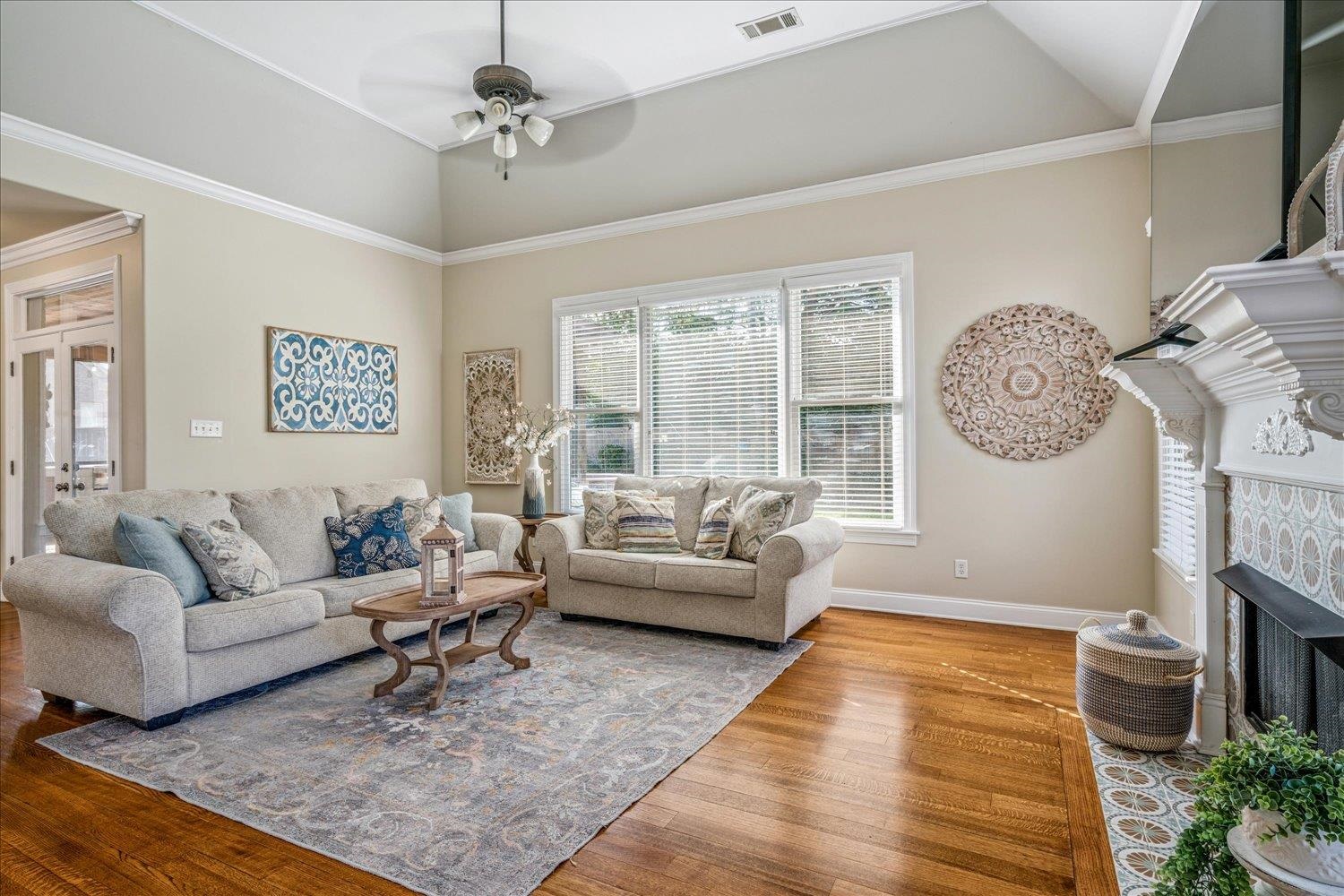 609 RIDGE SPRINGS RD