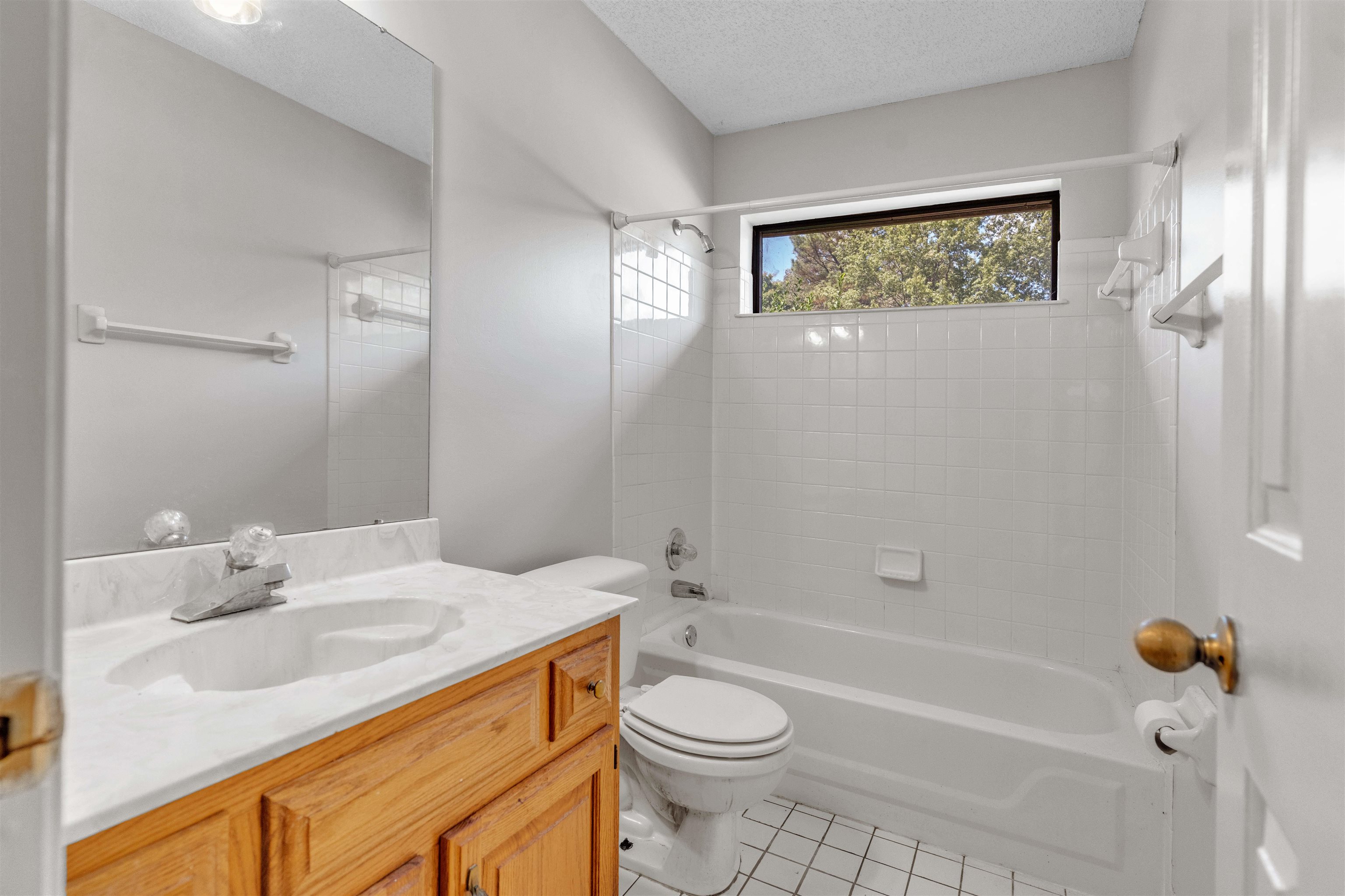 8716 GRANDBURY PL