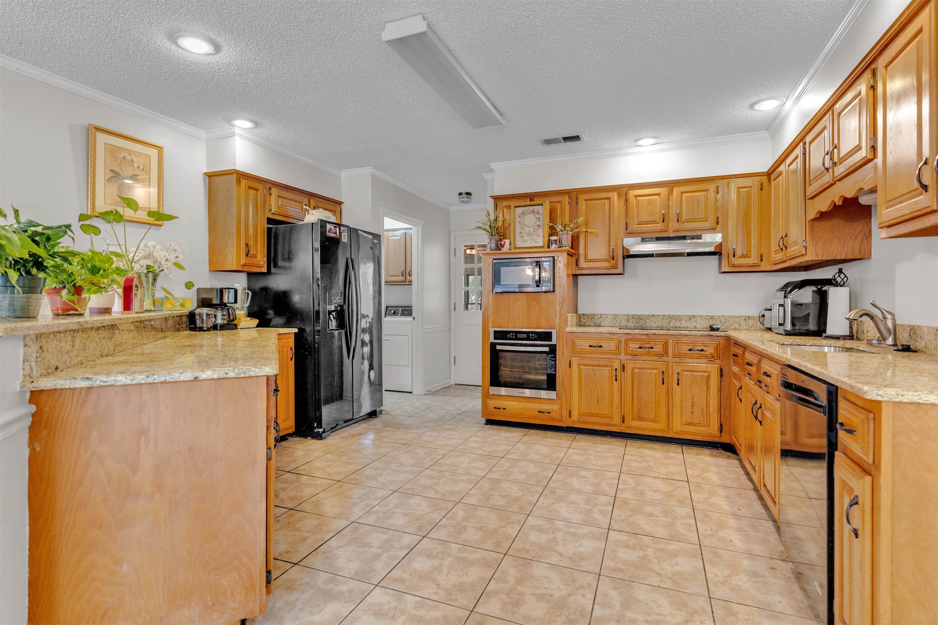 8716 GRANDBURY PL