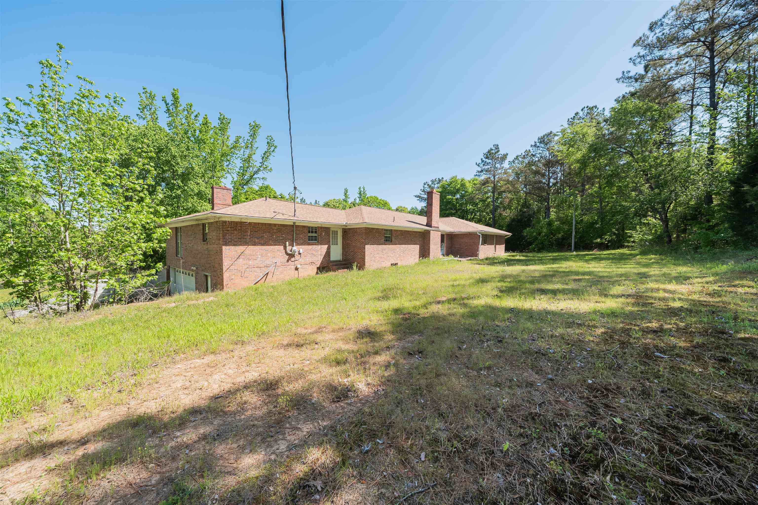735 CALLAHAN LN