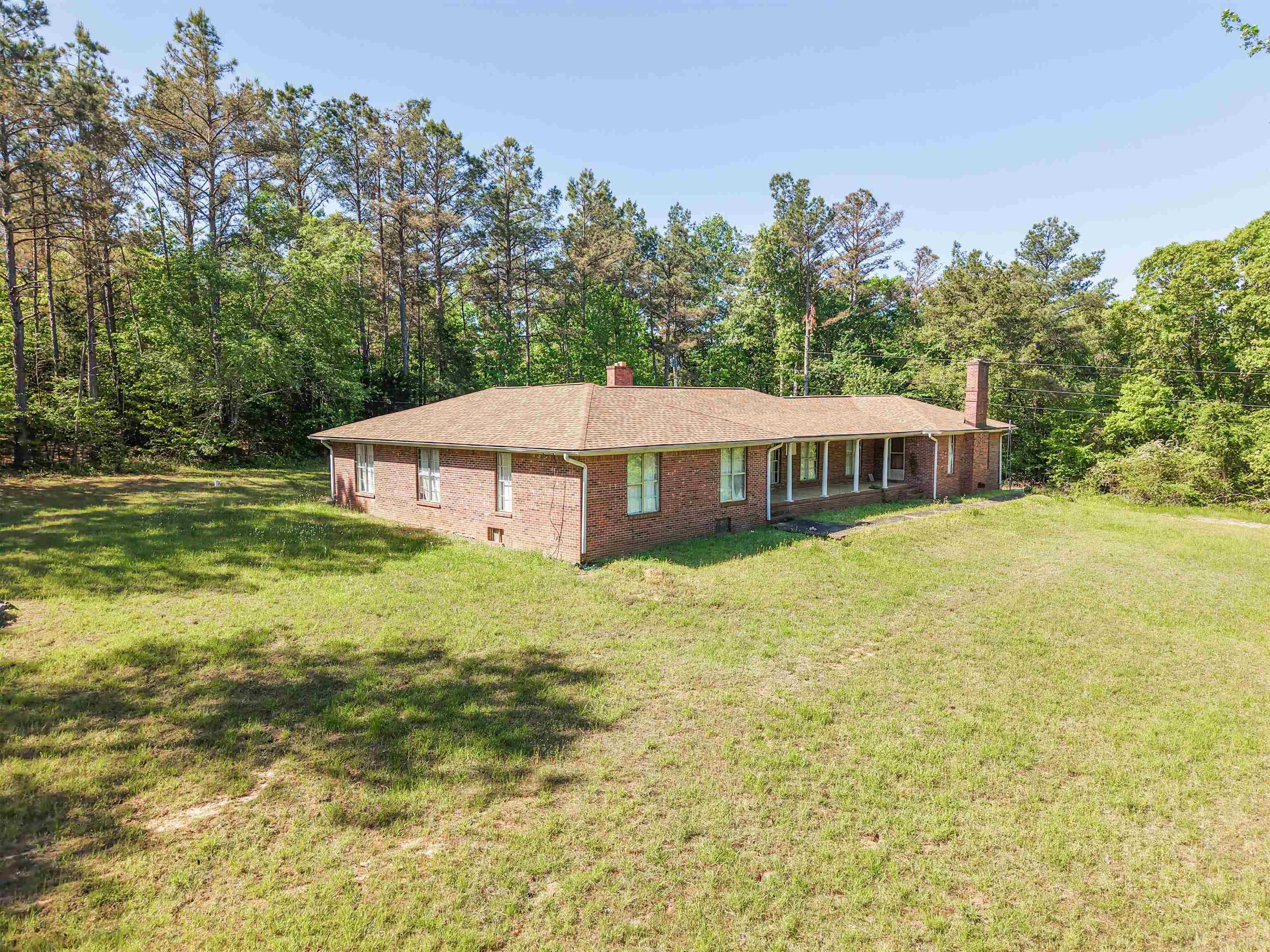 735 CALLAHAN LN