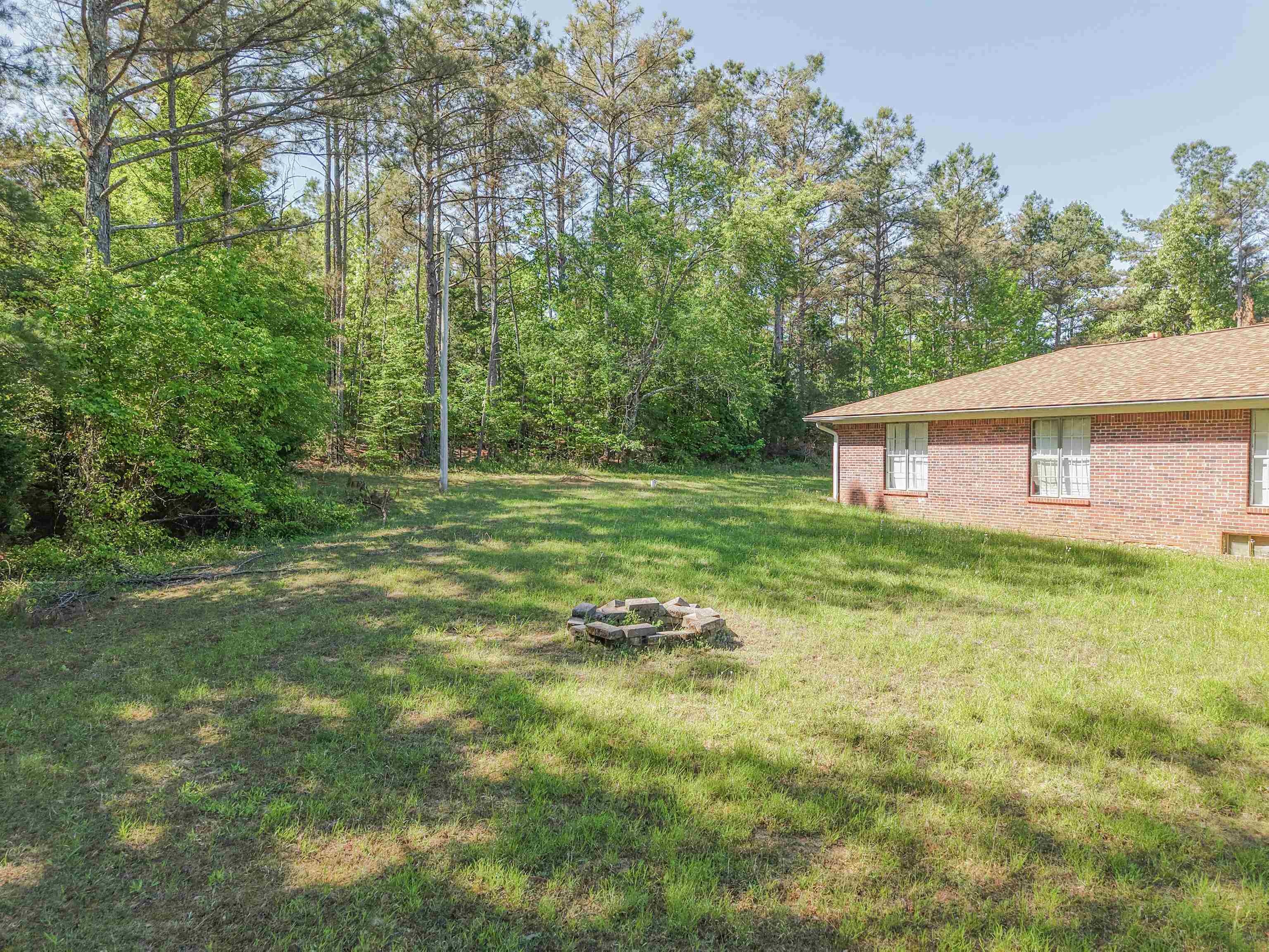 735 CALLAHAN LN