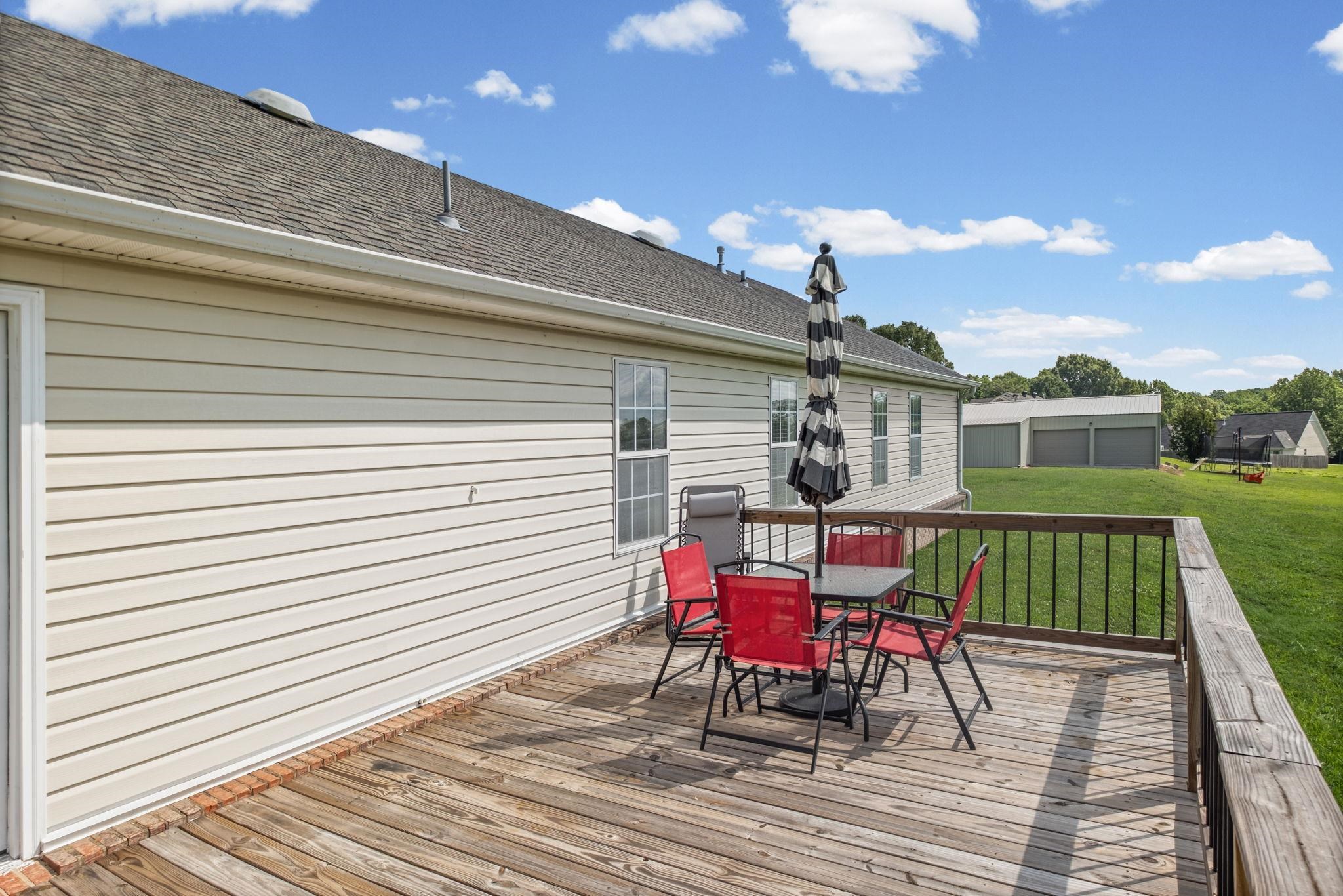 1140 LONG RD