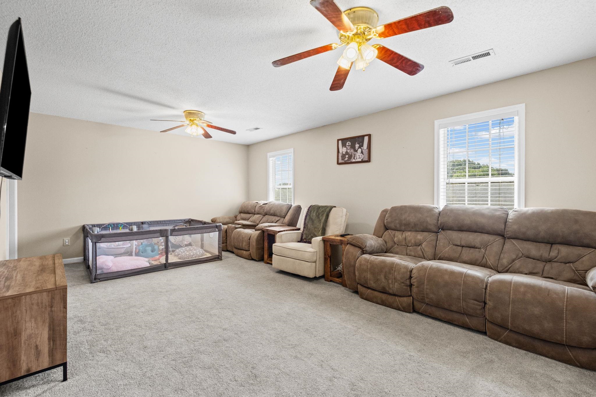 1140 LONG RD