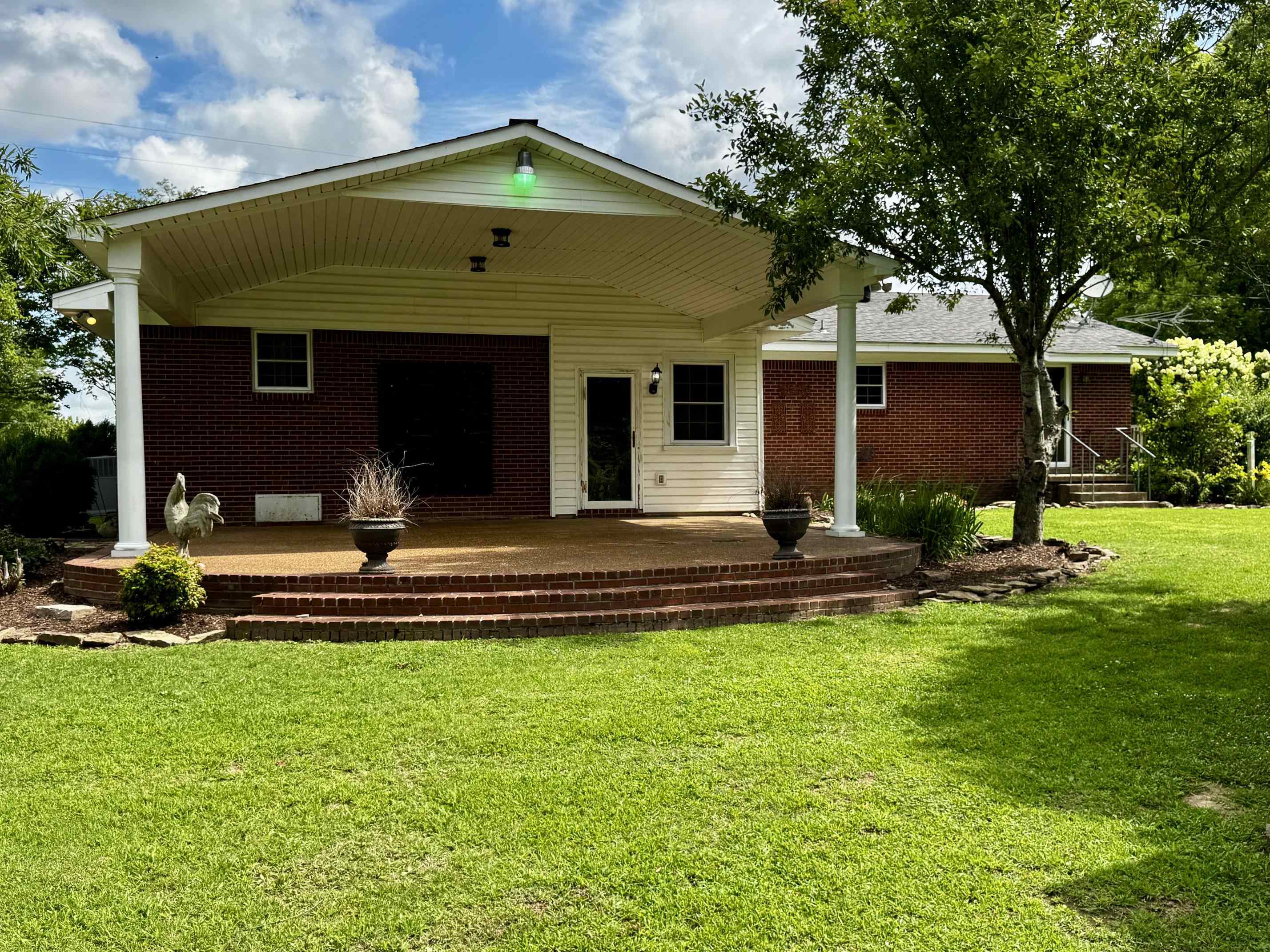 1079 ELM GROVE RD