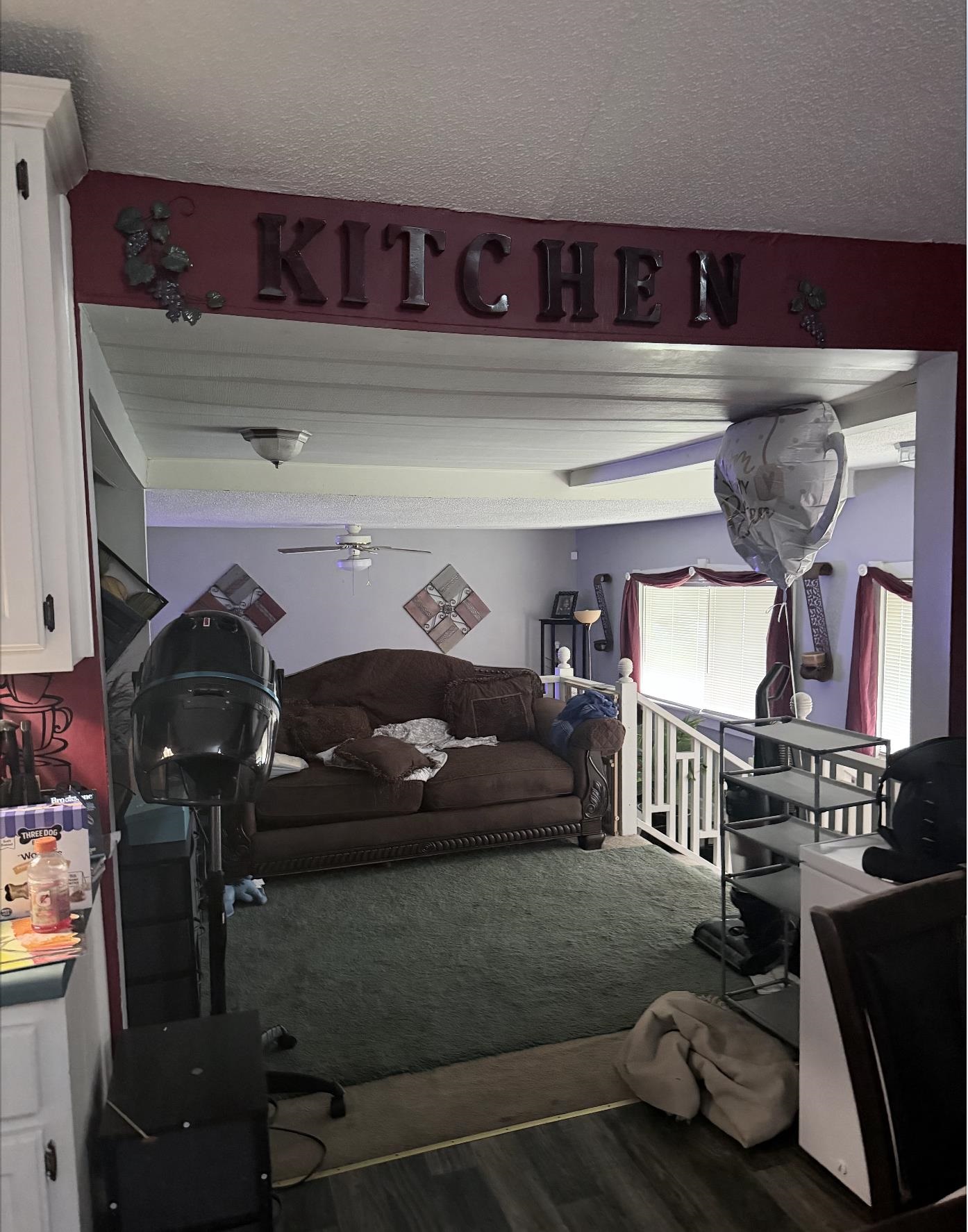 196 TURNER LN
