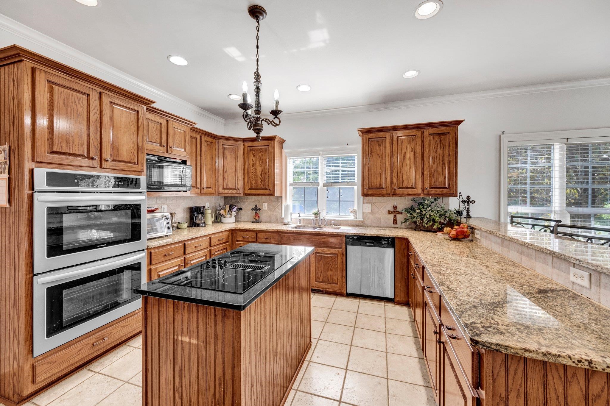 914 BEAVER CREEK RD