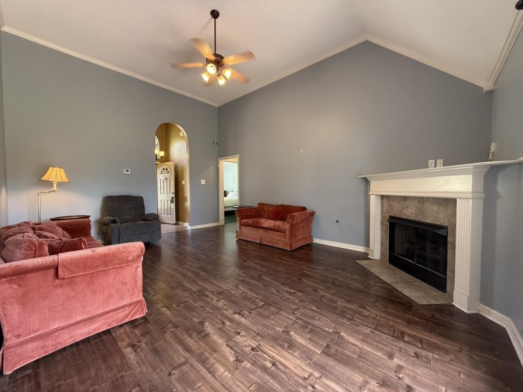 435 TERRY RD