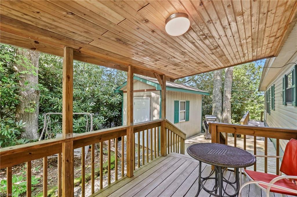 110 Laurelwood Court