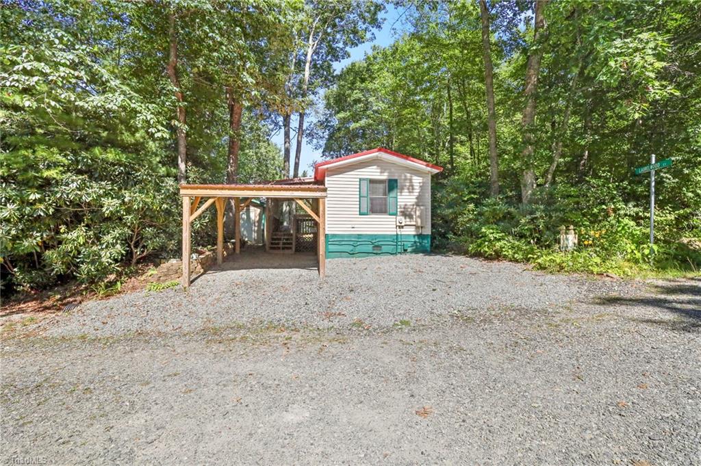 110 Laurelwood Court