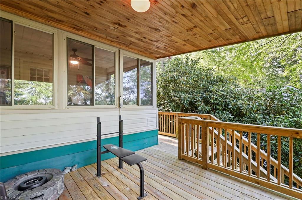 110 Laurelwood Court