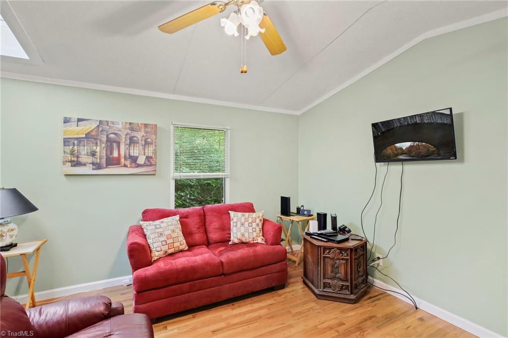 110 Laurelwood Court