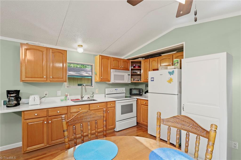 110 Laurelwood Court