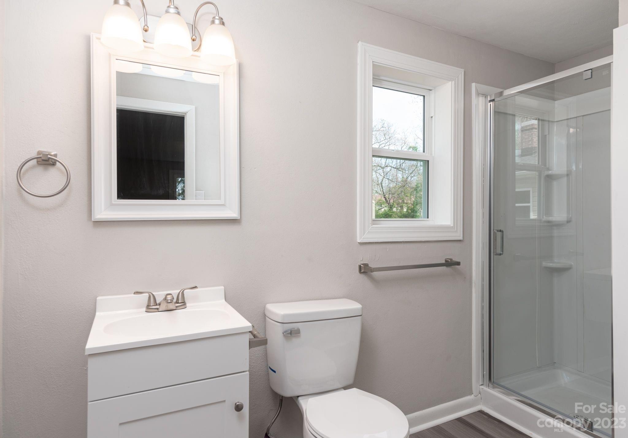 1218 4th Street Lane NE