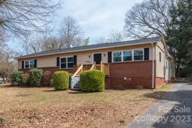 1218 4th Street Lane NE