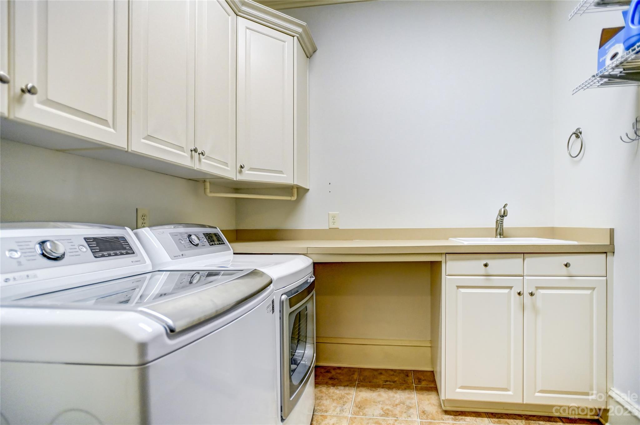 13804 Tributary Court