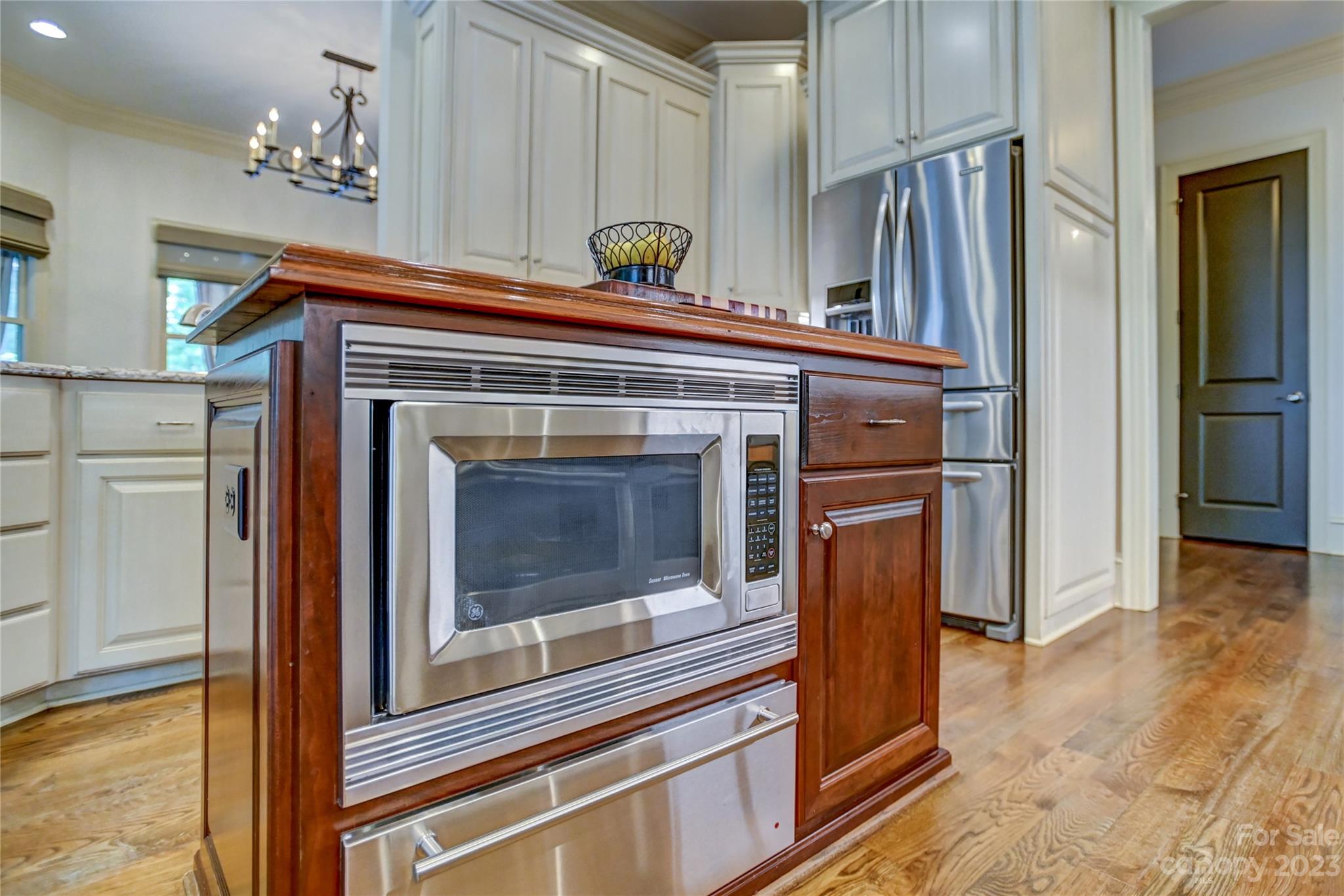 13804 Tributary Court