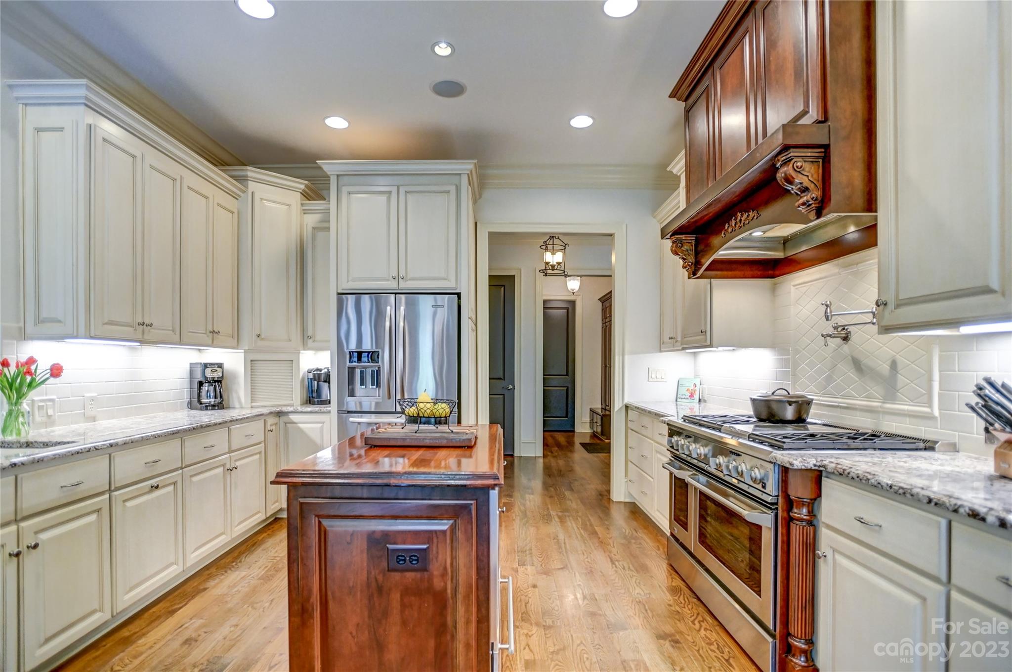 13804 Tributary Court