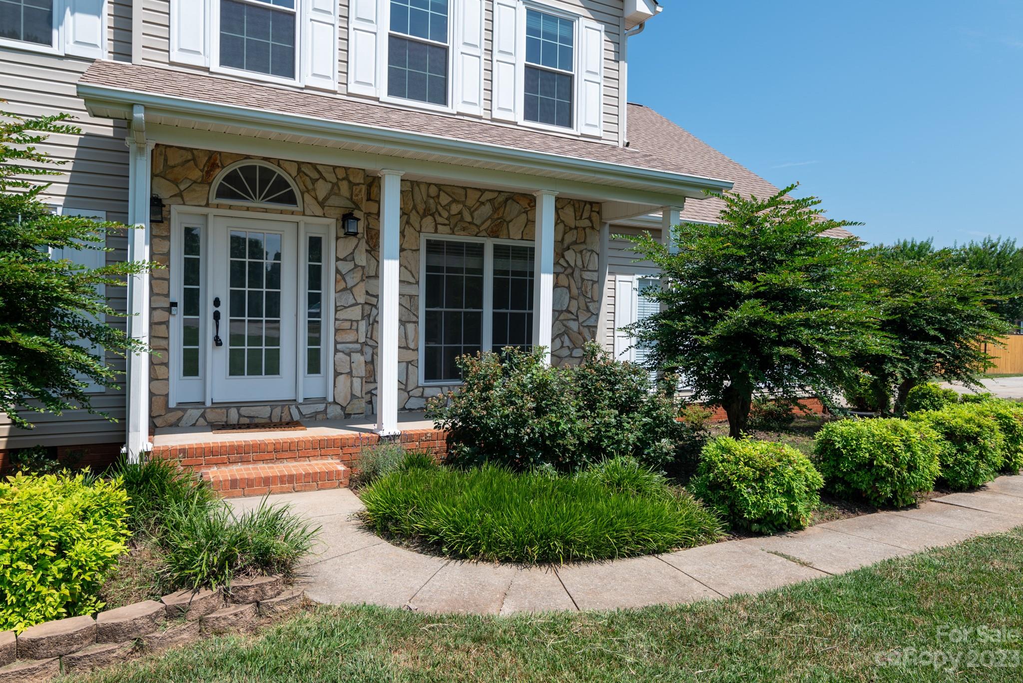 105 Catalina Place Drive