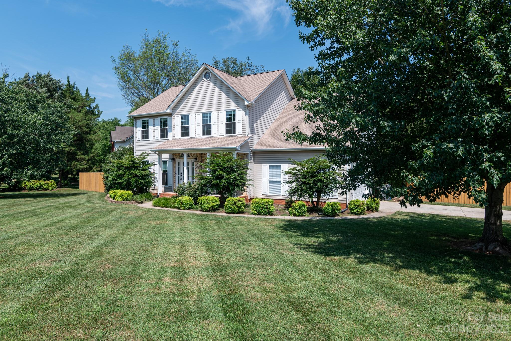 105 Catalina Place Drive