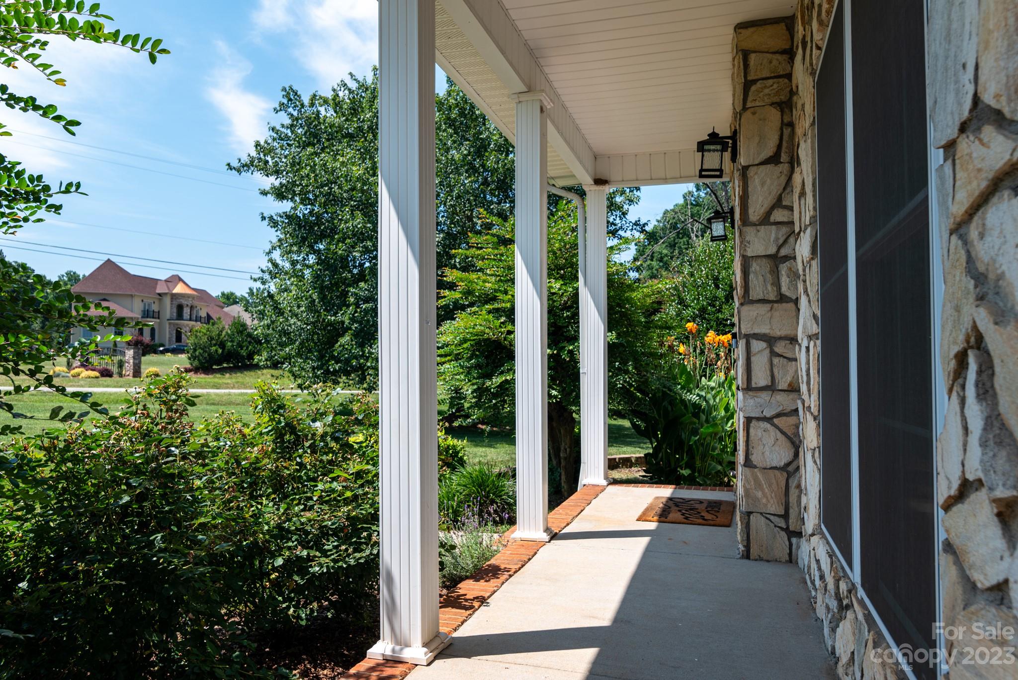 105 Catalina Place Drive