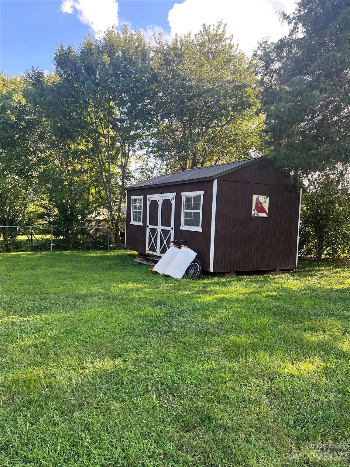 2046 Summerfield Circle