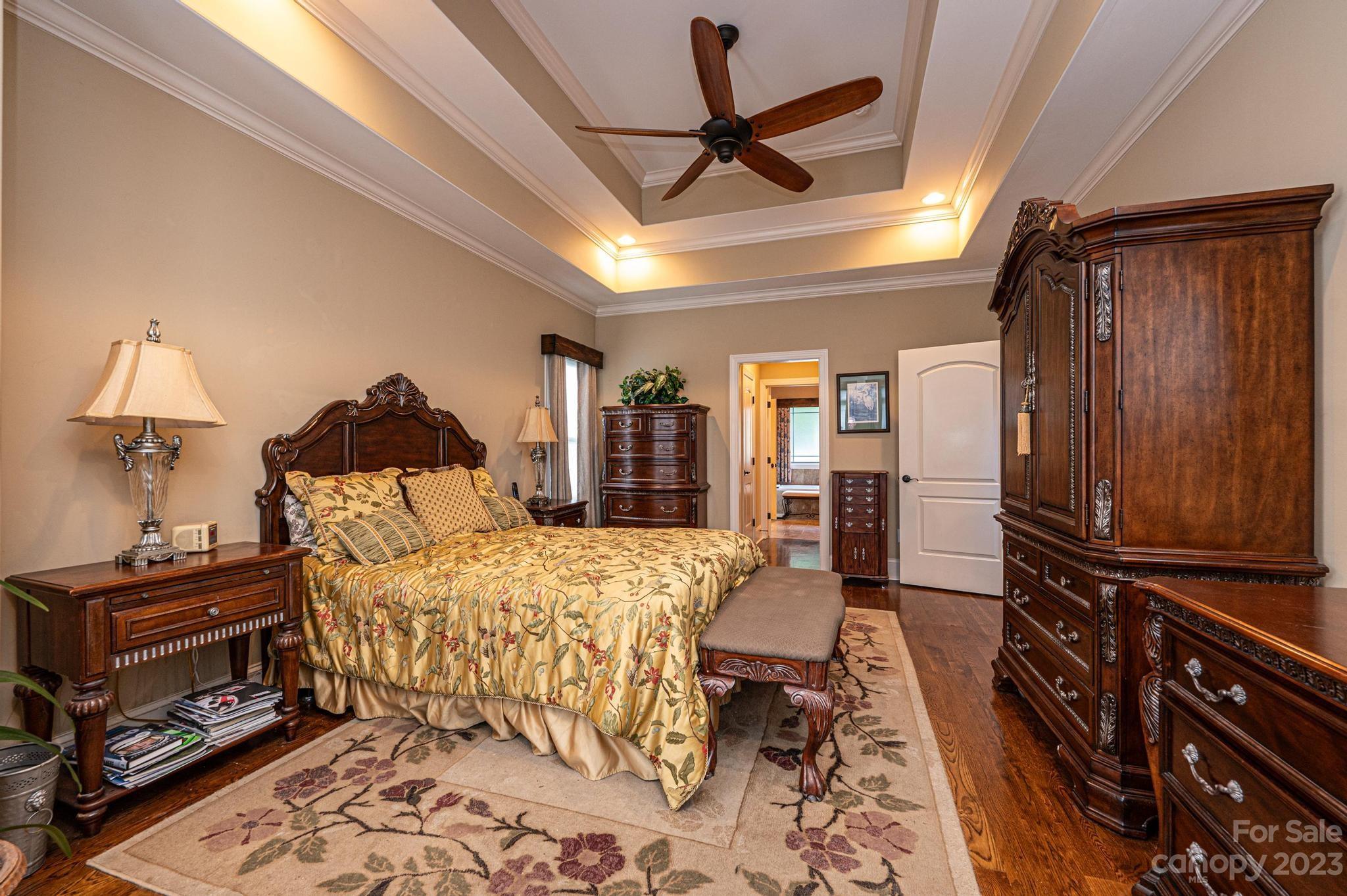 1005 10th Avenue Drive NW