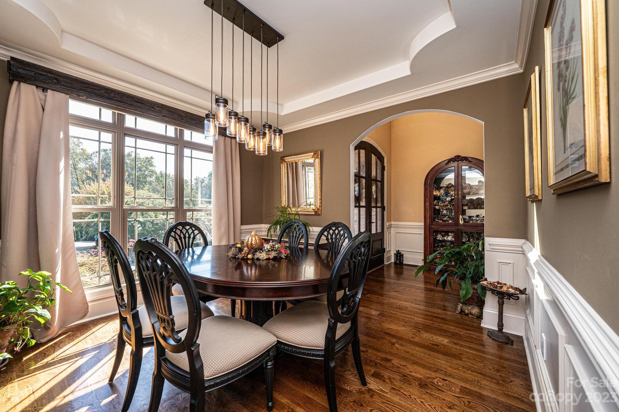 1005 10th Avenue Drive NW