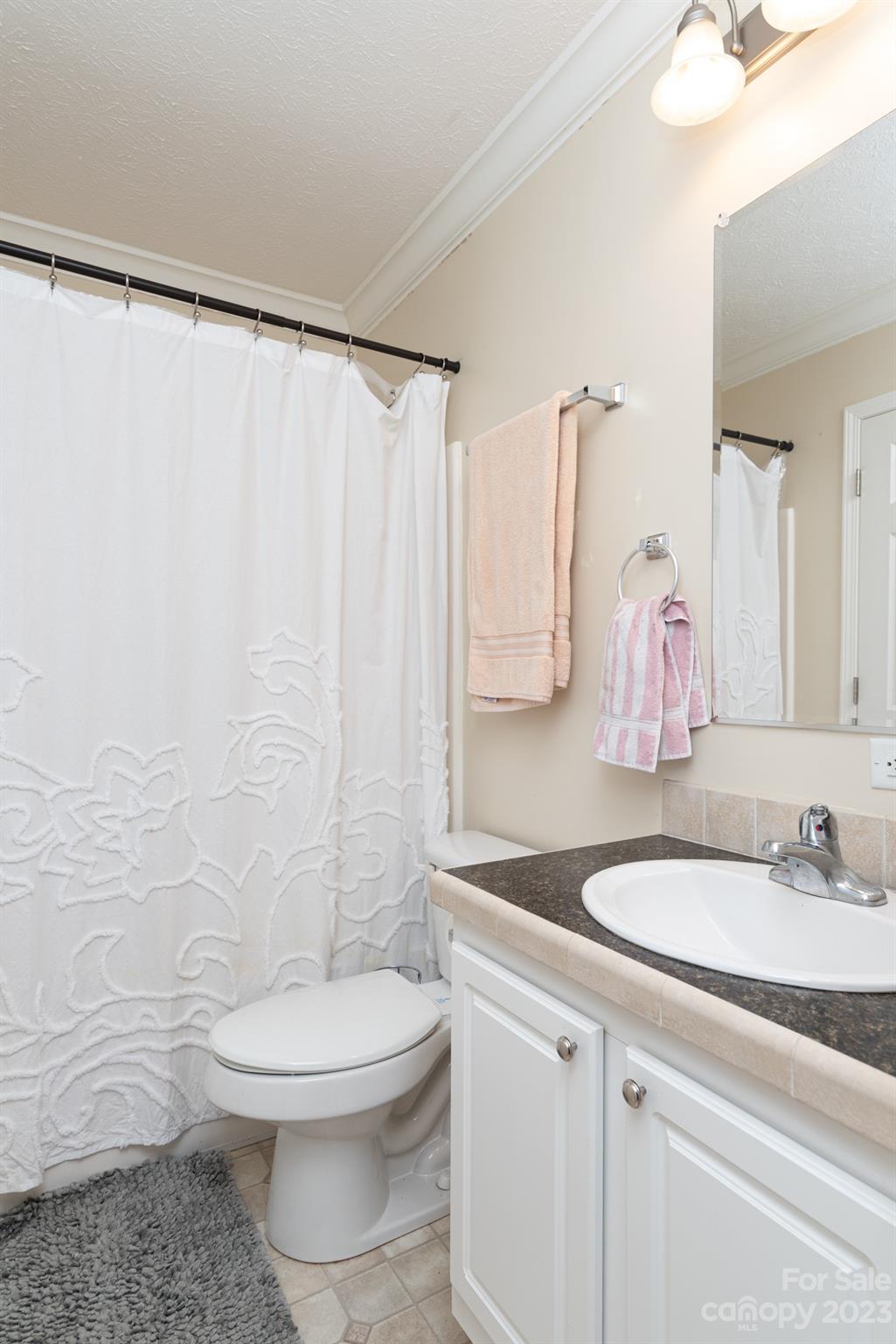 33 Charlie Mitchell Lane