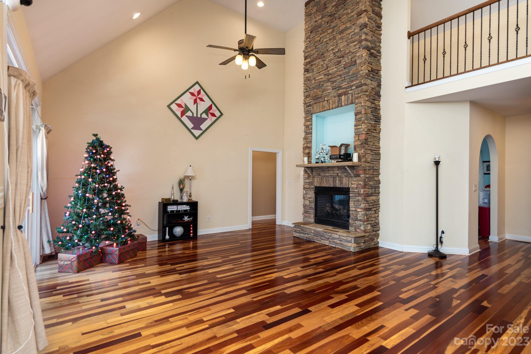 2435 Stoney Run Drive