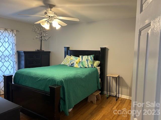 419 19th Avenue Court NE