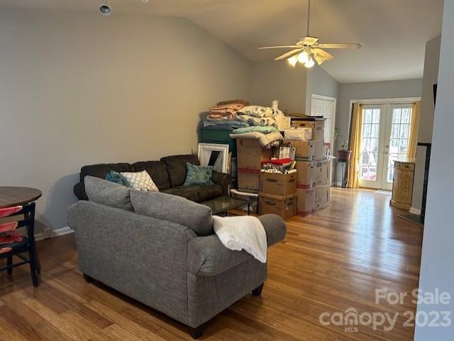 419 19th Avenue Court NE