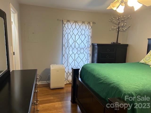 419 19th Avenue Court NE