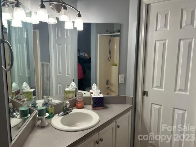 419 19th Avenue Court NE