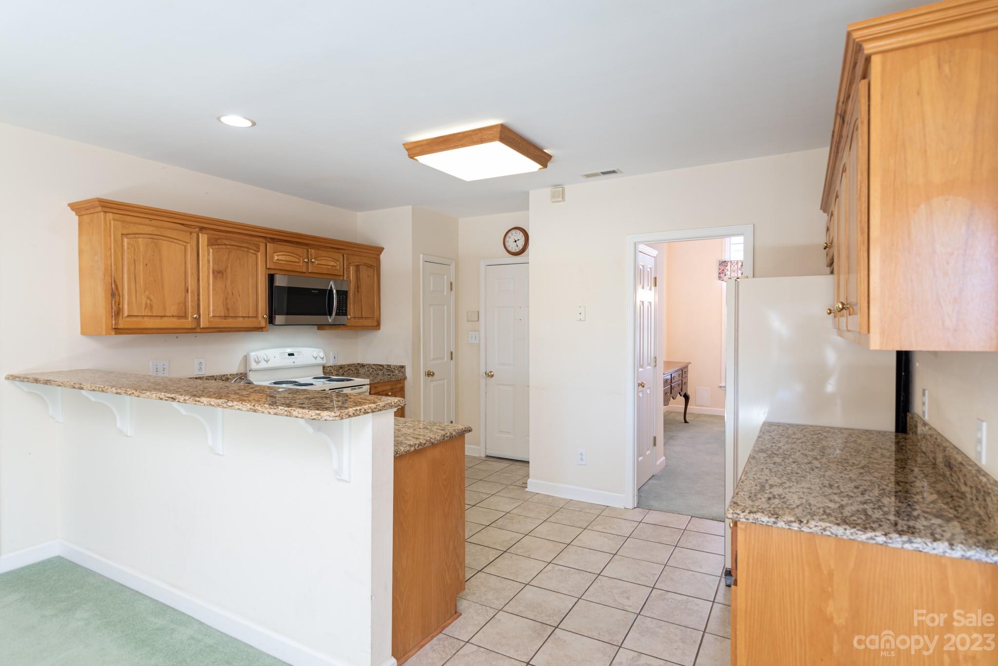 3131 9th Street Drive NE Unit: 14